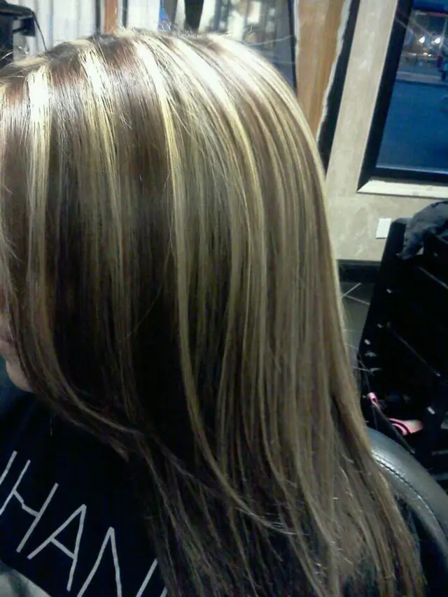 Highlighted straight hair, side view
